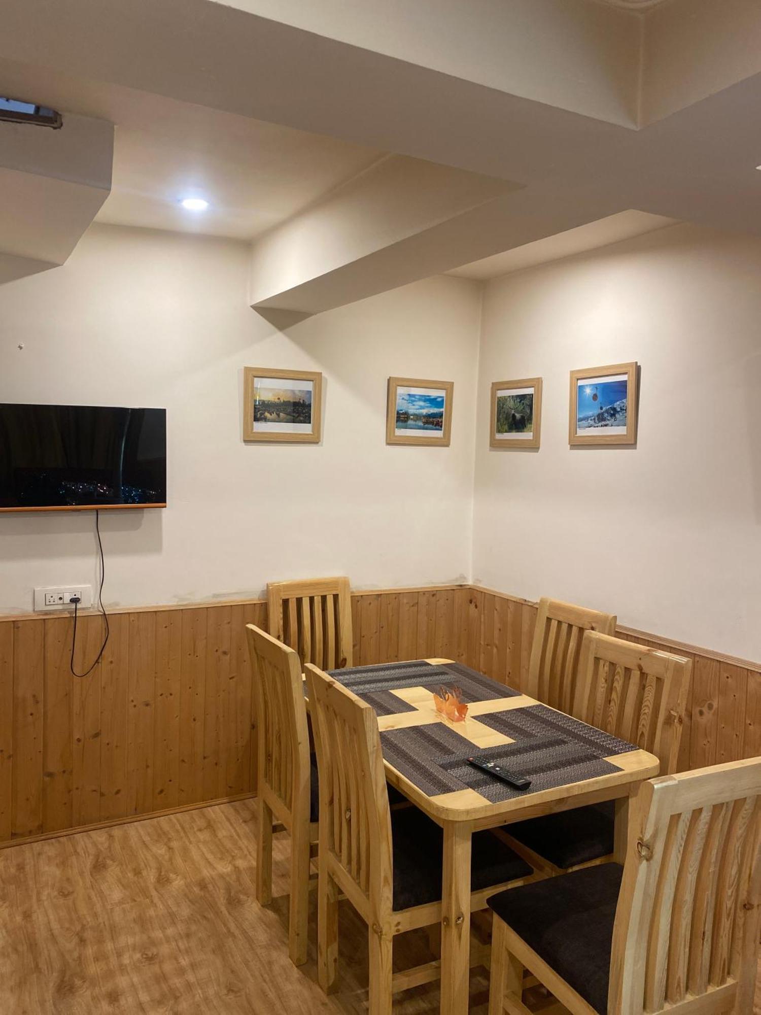 Al Jalal Resort Srinagar  Ngoại thất bức ảnh