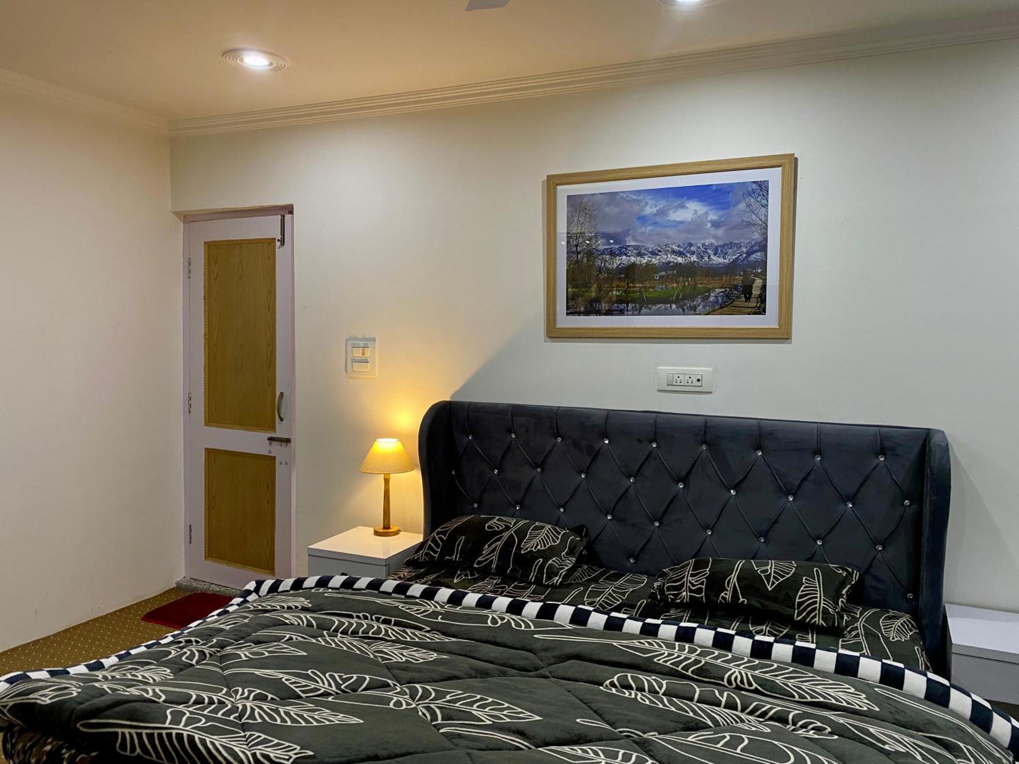 Al Jalal Resort Srinagar  Ngoại thất bức ảnh